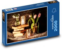 Tulipany i książki Puzzle 2000 elementów - 90x60 cm