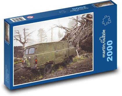 UAZ - wrak, samochód - Puzzle 2000 elementów, rozmiar 90x60 cm