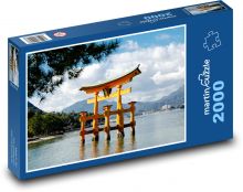 Japonsko - brána O- Torii Puzzle 2000 dílků - 90 x 60 cm