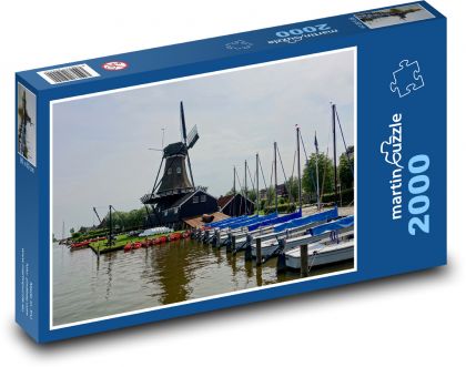 Wiatrak - łodzie, molo - Puzzle 2000 elementów, rozmiar 90x60 cm