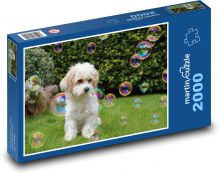 Mydlové bubliny - pes, domáci maznáčik Puzzle 2000 dielikov - 90 x 60 cm