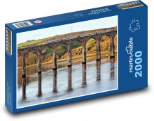 Most, szybki pociąg. rzeka Puzzle 2000 elementów - 90x60 cm