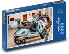 Motocykle a skútre - Vespa Puzzle 2000 dielikov - 90 x 60 cm