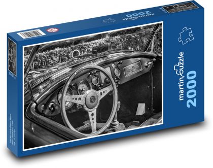 Retro auto - MG, volant - Puzzle 2000 dílků, rozměr 90x60 cm