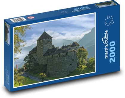 Lichtenštejnsko - Vaduz, hrad - Puzzle 2000 dílků, rozměr 90x60 cm
