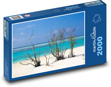Písečná pláž - moře, voda - puzzle 2000 dílků