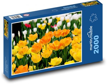 Pole tulipanów - pomarańczowe kwiaty, kwiaty - Puzzle 2000 elementów, rozmiar 90x60 cm