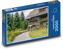 Lesný dom - historický, záhradný Puzzle 2000 dielikov - 90 x 60 cm