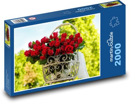 Kytica ruží - červené ruže, romantika - Puzzle 2000 dielikov, rozmer 90x60 cm 