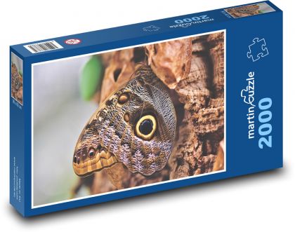 Motýl - hmyz, strom - puzzle 2000 dílků