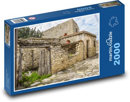 Starý dům - opuštěný, kámen - puzzle 2000 dílků