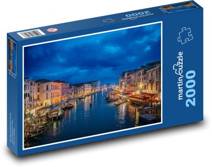 Canal Grande - vodní cesta, večer - Puzzle 2000 dílků, rozměr 90x60 cm