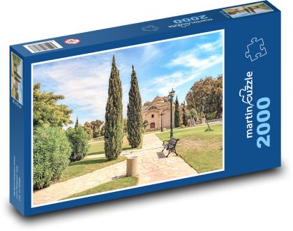 Park - stromy, příroda - puzzle 2000 dílků