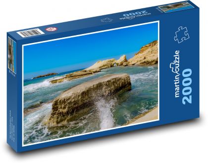 Skála - moře, vlny - puzzle 2000 dílků