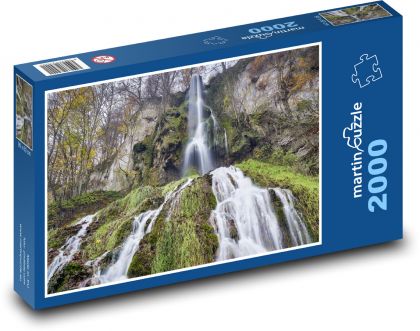 Vodopád v lese - řeka, příroda - Puzzle 2000 dílků, rozměr 90x60 cm
