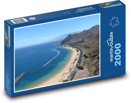 Písečná pláž - moře, voda - puzzle 2000 dílků