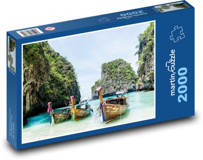 Tajlandia - Koh Phi Phi, łodzie - Puzzle 2000 elementów, rozmiar 90x60 cm