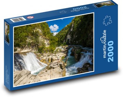 Vodopád - stromy, příroda - Puzzle 2000 dílků, rozměr 90x60 cm