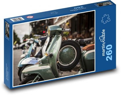 Talianske kolobežky v rade - Puzzle 260 dielikov, rozmer 41x28,7 cm