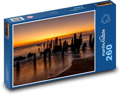 Rozpadające się molo o zachodzie słońca - Puzzle 260 elementów, rozmiar 41x28,7 cm