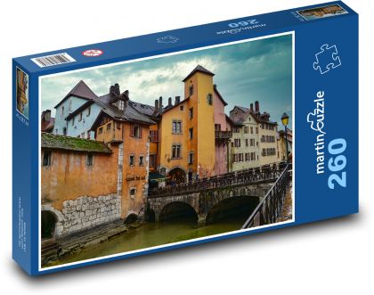 Historické mesto s farebnými domami - Puzzle 260 dielikov, rozmer 41x28,7 cm