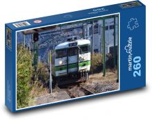 Vlakové nádraží - vlak, koleje Puzzle 260 dílků - 41 x 28,7 cm