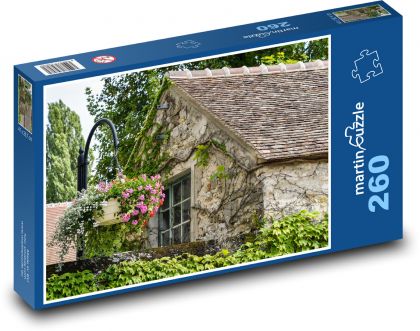 Altes Haus - Blumen, Vegetation - Puzzle - 260 Teile