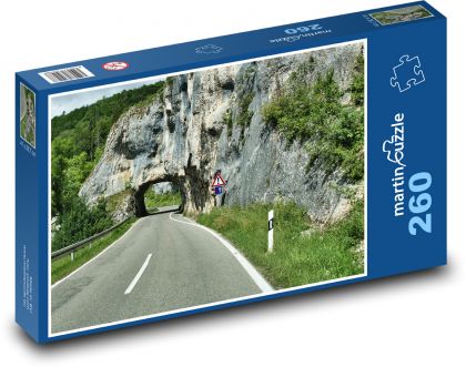 Tunel - silnice, příroda - Puzzle 260 dílků, rozměr 41x28,7 cm
