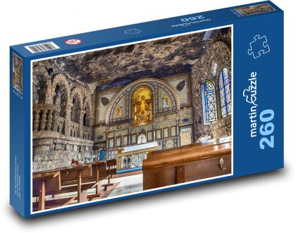 Kostel - oltář, lavice - Puzzle 260 dílků, rozměr 41x28,7 cm