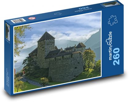 Lichtenštajnsko - Vaduz, hrad - Puzzle 260 dielikov, rozmer 41x28,7 cm
