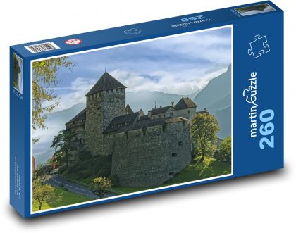 Lichtenštejnsko - Vaduz, hrad - Puzzle 260 dílků, rozměr 41x28,7 cm