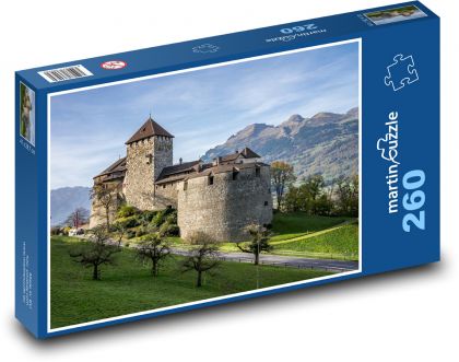 Hrad Vaduz - Lichtenštejnsko, pevnost - Puzzle 260 dílků, rozměr 41x28,7 cm