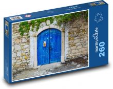 Niebieskie drzwi - wejście, tradycyjny sposób Puzzle 260 elementów - 41x28,7 cm