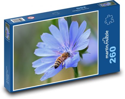 Modrý květ - divoká včela - Puzzle 260 dílků, rozměr 41x28,7 cm