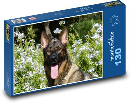 Hrdý nemecký ovčiak v kvetoch - Puzzle 130 dielikov, rozmer 28,7x20 cm 