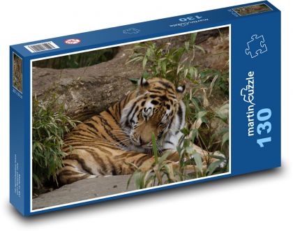 Peaceful tiger in nature - Puzzle 130 pieces, size 28.7x20 cm 