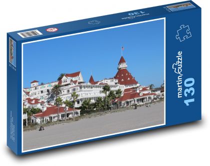 Hotel del coronado - Puzzle 130 dílků, rozměr 28,7x20 cm