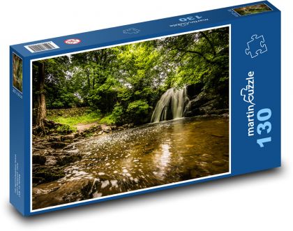 Wasserfall im Wald - Puzzle - 130 Teile