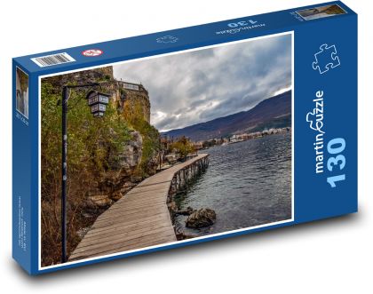 Molo wyścielające brzeg jeziora - Puzzle 130 elementów, rozmiar 28,7x20 cm