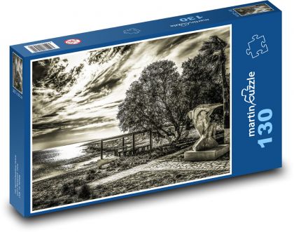 Wybrzeże nad morzem - Puzzle 130 elementów, rozmiar 28,7x20 cm