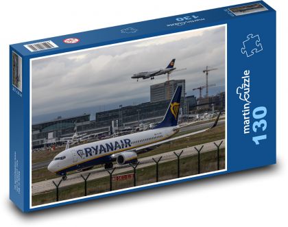 Lietadlá na letisku - Puzzle 130 dielikov, rozmer 28,7x20 cm 
