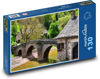 Stone bridge in historic village - Puzzle 130 pieces, size 28.7x20 cm 