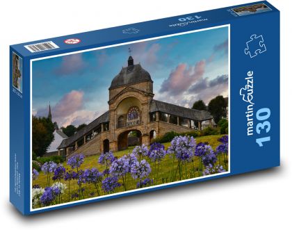 Romantyczny wieczór w kaplicy - Puzzle 130 elementów, rozmiar 28,7x20 cm