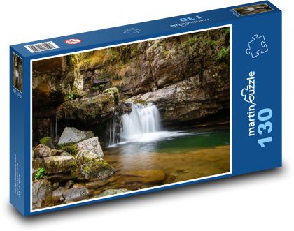 Vodopád ve skalní soutěsce - puzzle 130 dílků