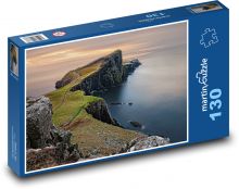 Klif, latarnia morska Puzzle 130 elementów - 28,7x20 cm