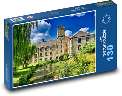 Budynek, park - Puzzle 130 elementów, rozmiar 28,7x20 cm