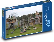 Plac zabaw - zamek, wieże Puzzle 130 elementów - 28,7x20 cm