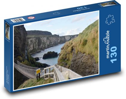 Reefs and rope bridge in Ireland - Puzzle 130 pieces, size 28.7x20 cm 