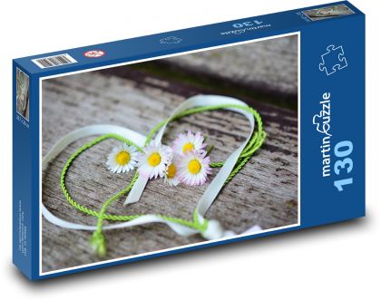 Sedmokráska - láska, romantika - Puzzle 130 dielikov, rozmer 28,7x20 cm 