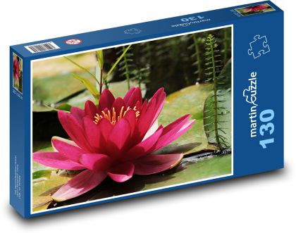 Lilia wodna - fioletowy kwiat - Puzzle 130 elementów, rozmiar 28,7x20 cm